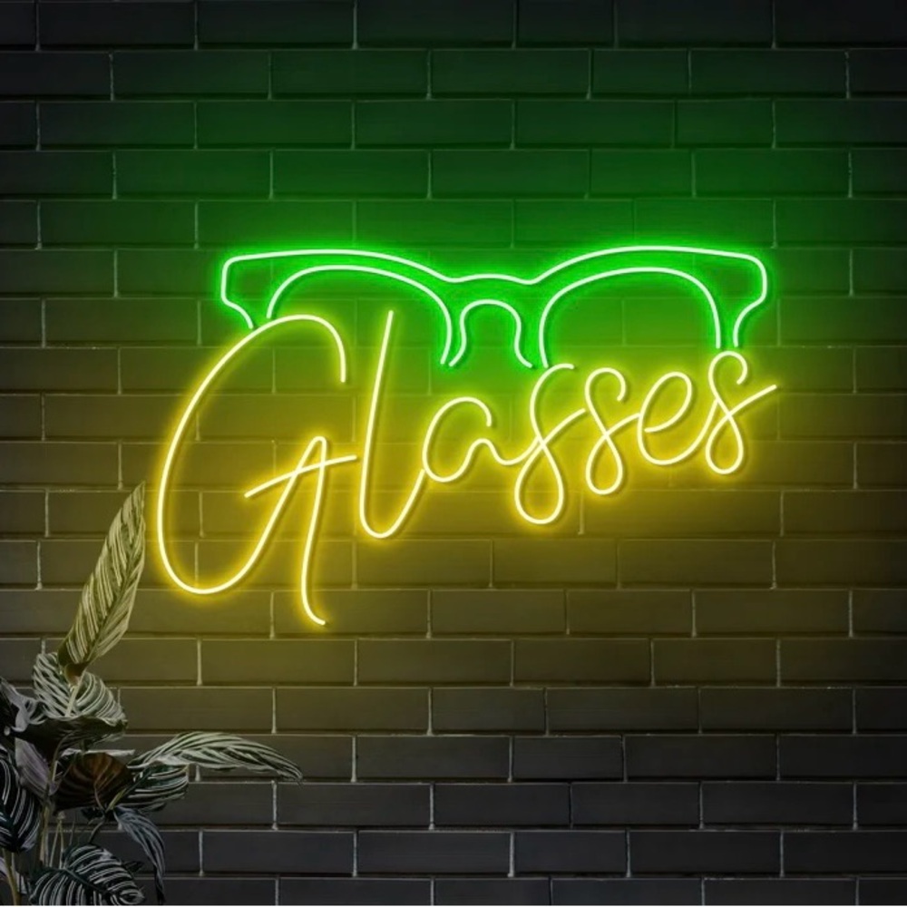 GLASSES 100% AUTHENTIC